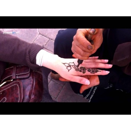 Achetez Seringue en plastique pour henné à un prix pas cher