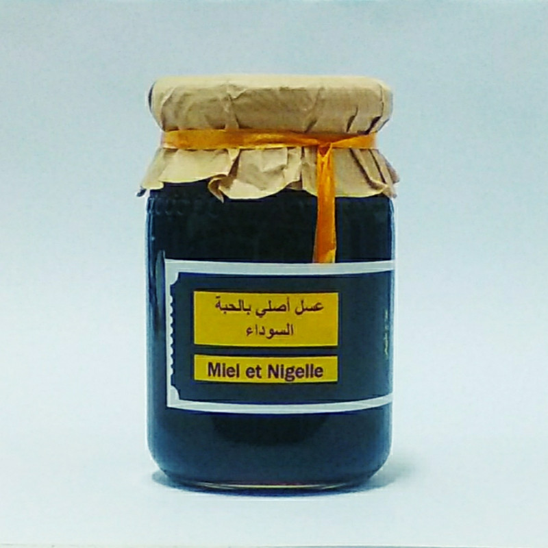 Preparazione con miele e cumino nero (nigella)